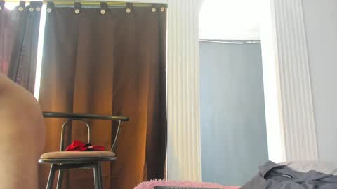 Snapshot of ethan_helmut chatting on January 2025 05:15:02 PM ethan helmut online show from January 2025 05:15:02 PM