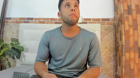 Snapshot of ethan_helmut chatting on January 2025 11:11:01 AM ethan helmut online show from January 2025 11:11:01 AM