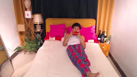 ethan_lauren online show from May 2026 11:50:02 AM