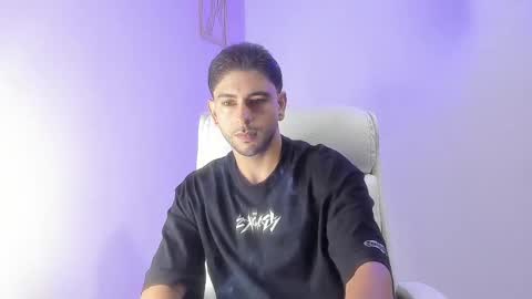 Snapshot of ethan_mullers1 chatting on January 2025 12:41:01 AM Ethan Muller online show from January 2025 12:41:01 AM