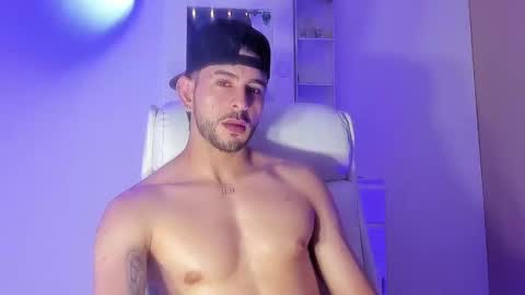 Snapshot of ethan_mullers1 chatting on February 2025 08:56:01 PM Ethan Muller online show from February 2025 08:56:01 PM