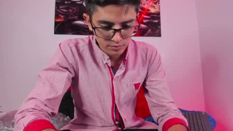 ETHAN SAI online show from February 2025 09:58:02 PM