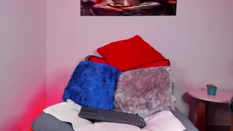 ETHAN SAI online show from February 2025 05:34:02 AM