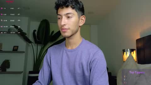 Joan online show from December 2025 04:17:02 AM