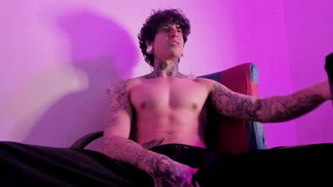 Ethan sykes online show from September 2025 04:56:02 AM