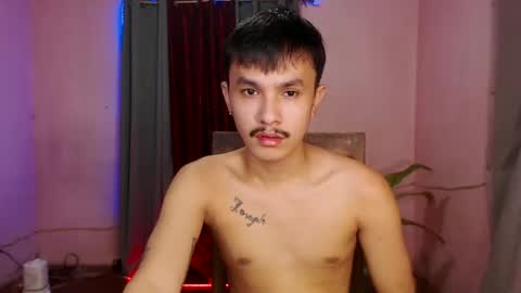 Snapshot of ethan_uwuxx chatting on February 2025 06:26:02 PM DAVE online show from February 2025 06:26:02 PM