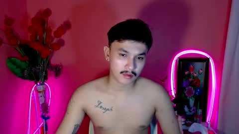 Snapshot of ethan_uwuxx chatting on September 2025 01:44:02 PM DAVE online show from September 2025 01:44:02 PM