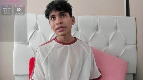 Ethan online show from September 2025 09:08:02 PM