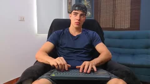 ethangreey1 online show from May 2026 05:39:01 PM