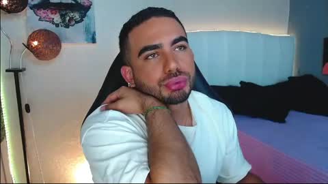 Ethan online show from May 2026 09:34:01 PM