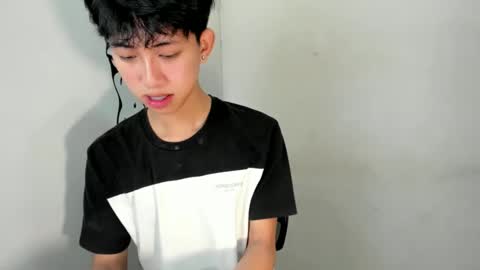 Ethan online show from February 2025 01:03:02 AM