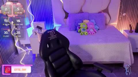 Snapshot of ette_tay chatting on February 2026 03:32:01 AM ette online show from February 2026 03:32:01 AM