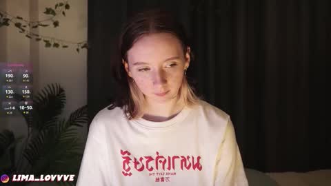 Snapshot of euphoria_girls chatting on December 2025 06:15:01 PM check about me online show from December 2025 06:15:01 PM