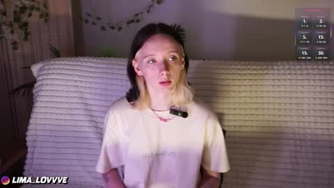 Snapshot of euphoria_girls chatting on December 2025 05:20:01 PM check about me online show from December 2025 05:20:01 PM