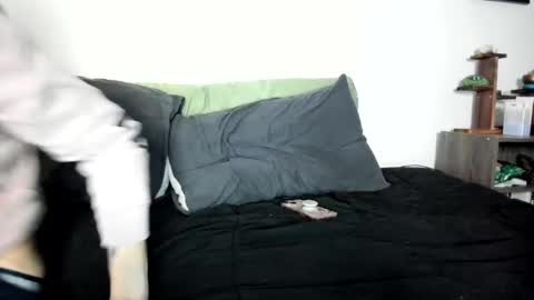 Snapshot of euphoric_vic_ chatting on January 2025 10:12:02 PM euphoric_vic_ online show from January 2025 10:12:02 PM