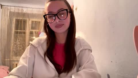 Snapshot of eurakilarjian chatting on February 2026 04:25:02 PM lIlianna online show from February 2026 04:25:02 PM