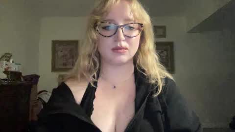 Bunnie 3 online show from January 2025 10:15:01 PM