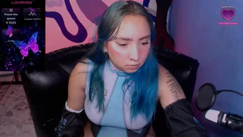 Iris Smile  independent model online show from September 2025 08:14:01 PM