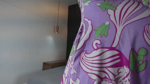 Snapshot of eva_daemon chatting on December 2025 11:50:01 AM EVA DAEMON online show from December 2025 11:50:01 AM