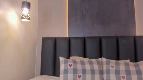 Snapshot of eva_daemon chatting on January 2026 11:56:01 AM EVA DAEMON online show from January 2026 11:56:01 AM