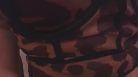 Eva Davis online show from October 2025 02:11:01 AM