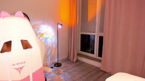 Snapshot of eva_davi chatting on March 2026 02:28:01 AM Eva Davis online show from March 2026 02:28:01 AM