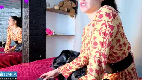 eva delight online show from May 2026 12:01:01 PM