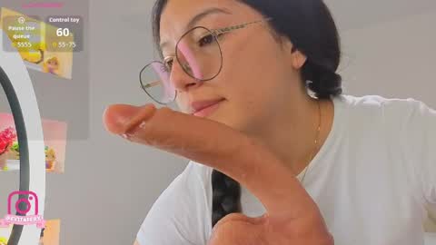 Eva online show from April 2026 12:29:02 PM