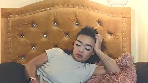 Eva Foxs  online show from November 2025 11:26:01 PM