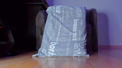 Eva online show from October 2025 11:46:02 AM