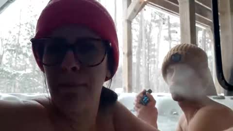 Snapshot of eva_jake chatting on February 2025 01:49:02 PM Eva Jake online show from February 2025 01:49:02 PM