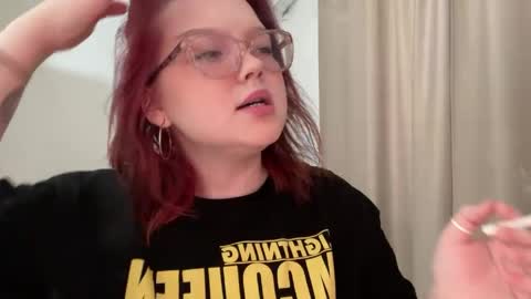 eva_kittenn online show from April 2026 12:44:02 PM