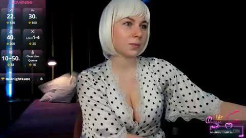 Snapshot of eva_lawrence chatting on July 2026 04:00:02 PM Eva online show from July 2026 04:00:02 PM