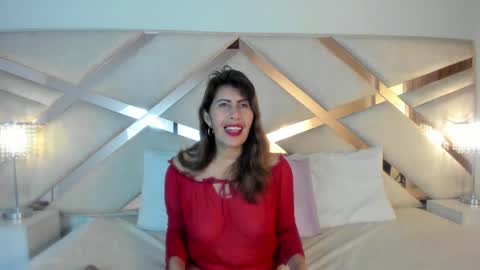 Snapshot of eva_loretti chatting on February 2025 03:00:02 AM online show from February 2025 03:00:02 AM
