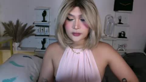 Queen Eva Mazikeen online show from July 2026 08:44:02 PM