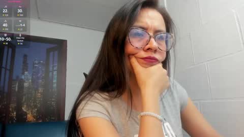 Snapshot of eva_mermaid chatting on September 2025 09:53:01 PM Eva online show from September 2025 09:53:01 PM