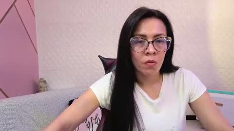 Snapshot of eva_mermaid chatting on June 2026 03:42:02 PM Eva online show from June 2026 03:42:02 PM