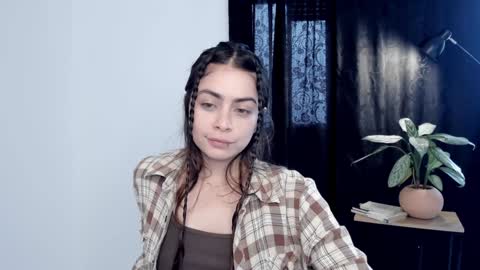 Snapshot of eva_monn chatting on December 2024 03:06:01 PM eva_monn online show from December 2024 03:06:01 PM