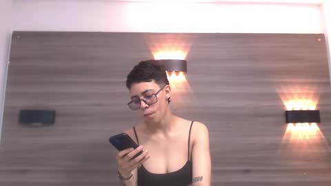 Eva cute online show from February 2025 07:06:01 PM