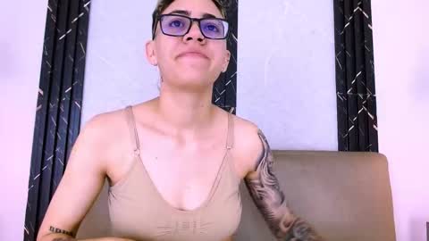 Eva cute online show from February 2026 12:02:02 PM