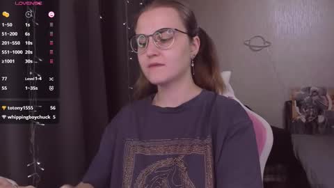 Eva online show from November 2025 10:46:02 AM