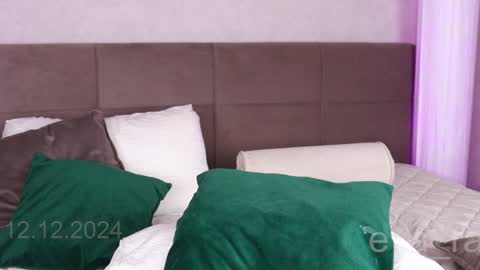 Eva online show from December 2024 12:53:02 AM