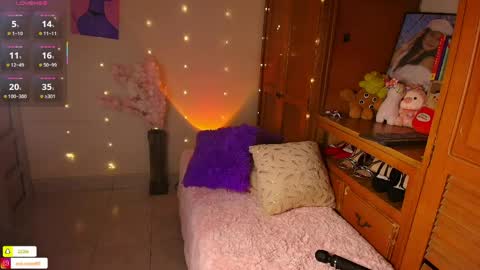 Eva  online show from April 2026 11:10:01 AM