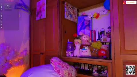 Eva  online show from May 2026 12:09:02 PM