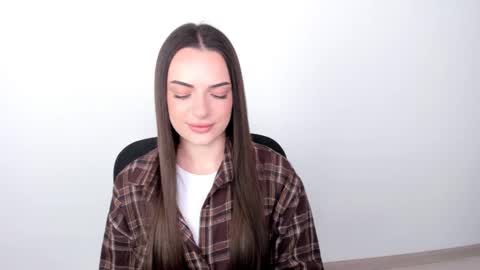 Eva online show from February 2025 02:04:01 PM