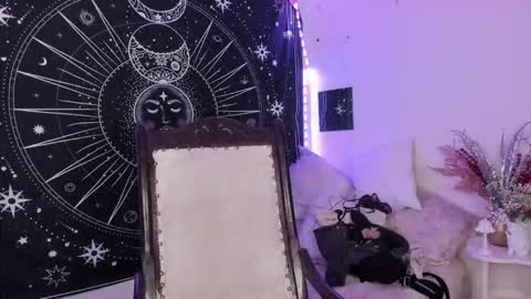 Eva  online show from February 2026 08:54:01 AM