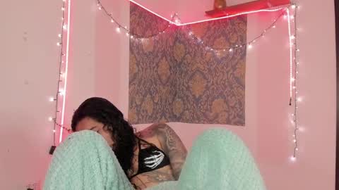 Snapshot of eva_sanderslee chatting on May 2026 10:23:02 AM Eva online show from May 2026 10:23:02 AM