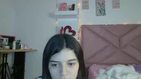 Eva Sin online show from March 2026 11:22:01 PM