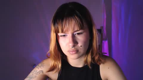 Snapshot of eva_viulet chatting on March 2026 06:53:01 AM MISS EVY online show from March 2026 06:53:01 AM