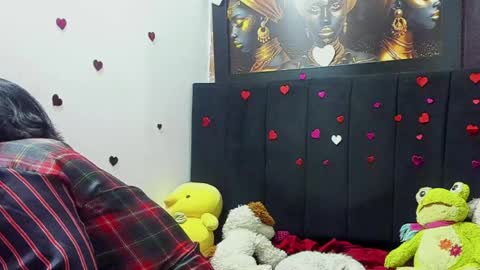 Eva online show from May 2026 08:02:02 PM